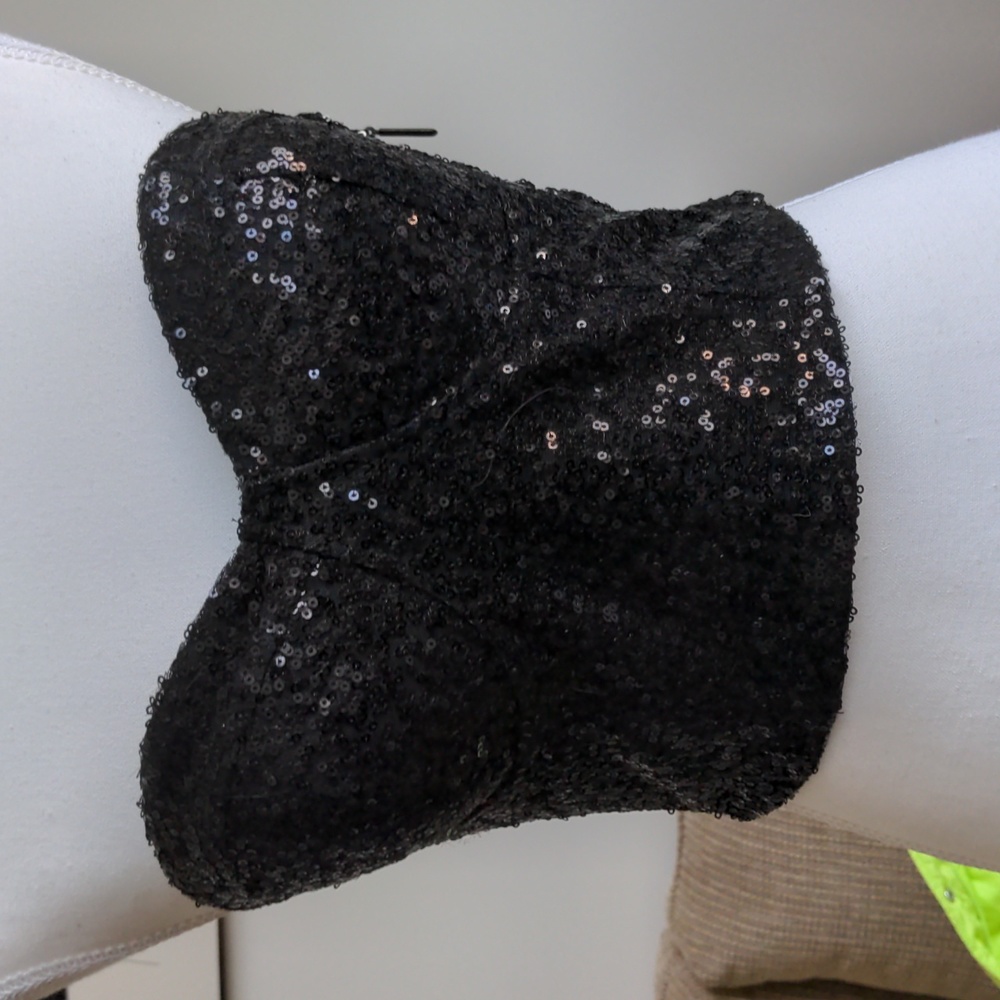 Sequin strapless side zip, smocked elastic in back, tube type, Small